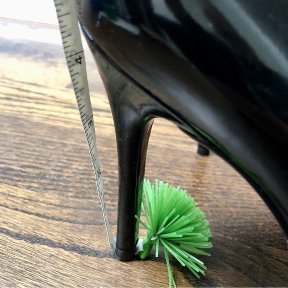 💠 Stuart Weitzman Pumps - Picture 9 of 10